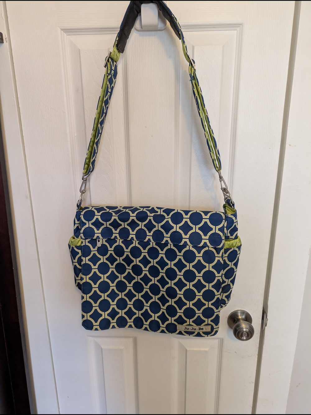 Ju-Ju-Be Navy & Lime Geometric Messenger Bag